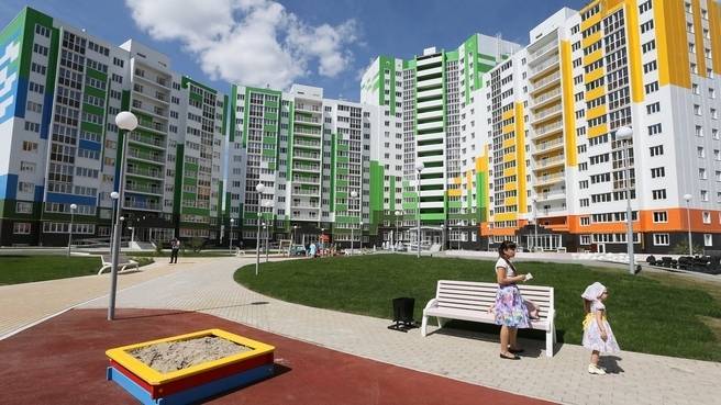 Россияне могут сэкономить 2,8 триллиона рублей на рефинансировании ипотеки
