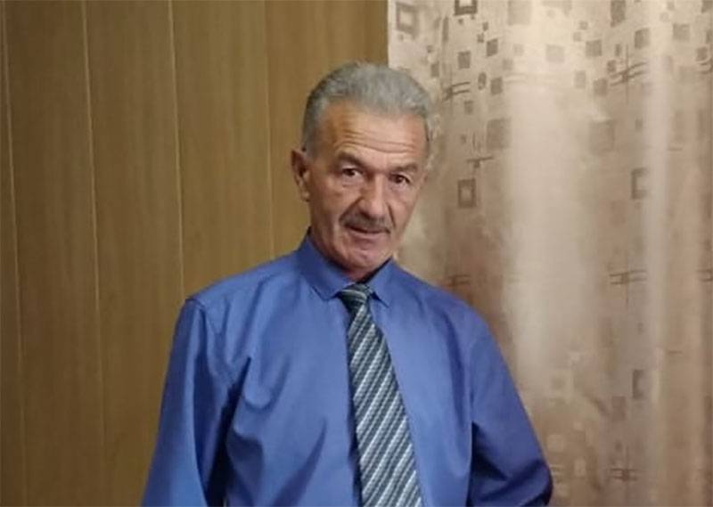 В Башкирии чиновник обругал матом посетителя (видео)