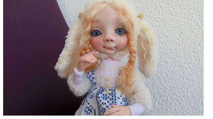 Полицейские Петербурга нашли куклы Ирины Медянцевой, которая погибла во время теракта в метро