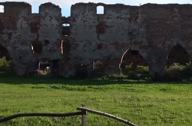 Руины замка Бранденбург под Калининградом сделают открытым арт-пространством