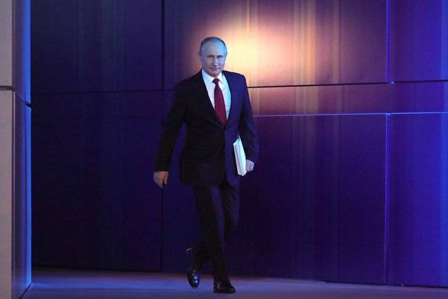 Хазин: Путин продемонстрировал «феерический гуманизм»