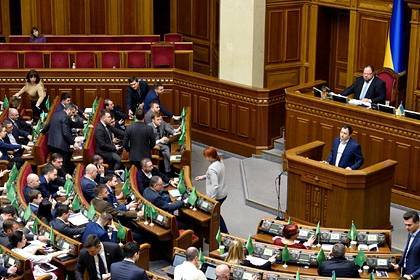 Украинские депутаты решили отстоять право на русский язык в Раде