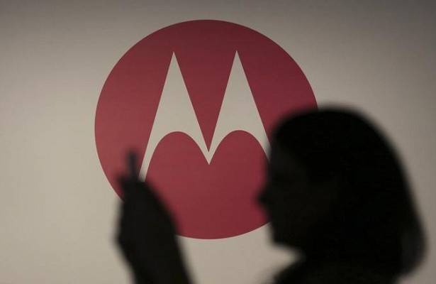 На смартфоны Motorola предустановят российский софт