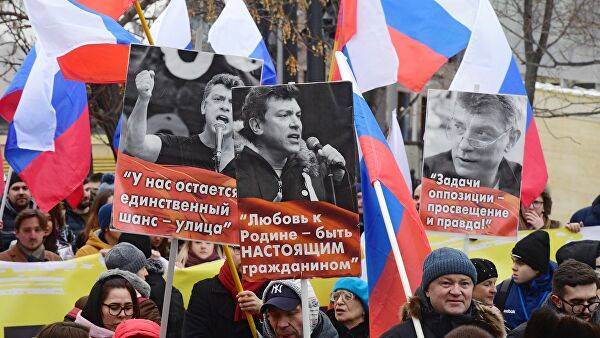 Марш памяти Немцова в Петербурге не разрешили из-за аббревиатуры «РФ»