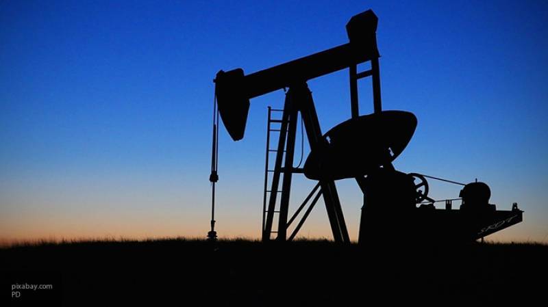 Новак: в ближайшие 20 лет потребление нефти не будет снижаться