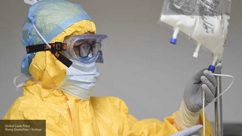 Число жертв коронавируса в Китае достигло 2715