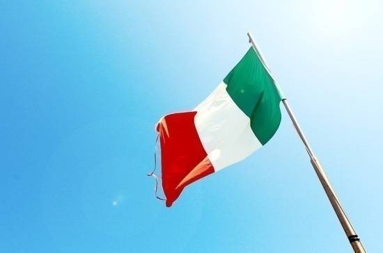 Итальянские депутаты обсуждают законопроект о мерах по борьбе с коронавирусом