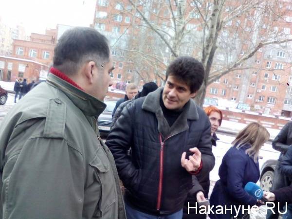 Высокинский дал две недели на уборку Екатеринбурга от снега. Потом поедет с проверкой : Новости Накануне.RU