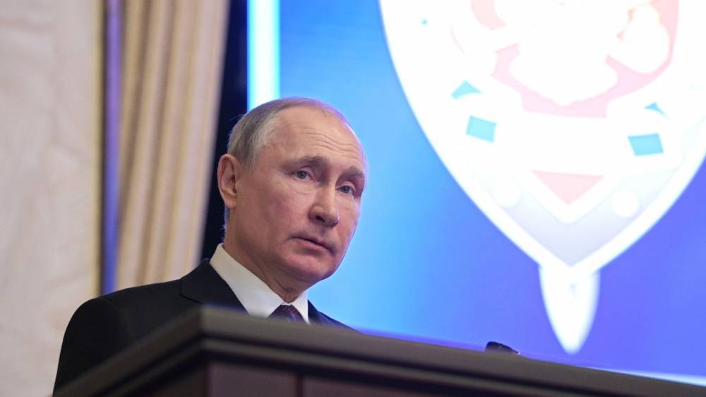 Путин заявил, что поправки в конституцию должны вступить в силу по результатам голосования
