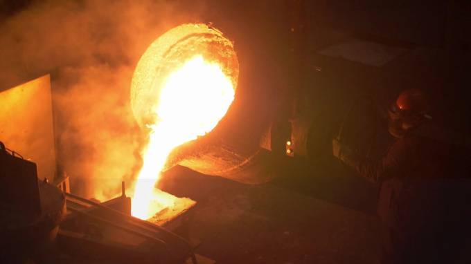 Украина ввела антидемпинговые пошлины на российскую сталь