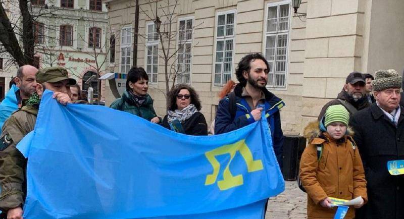 Во Львове состоялся публичный плач в годовщину «оккупации» Крыма
