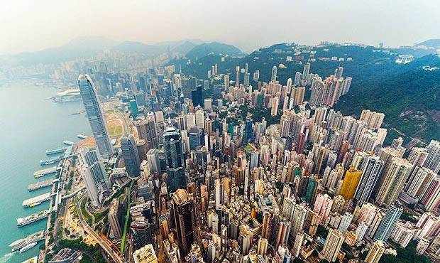 Власти Гонконга выплатят гражданам по 1,2 тысячи долларов из-за коронавируса