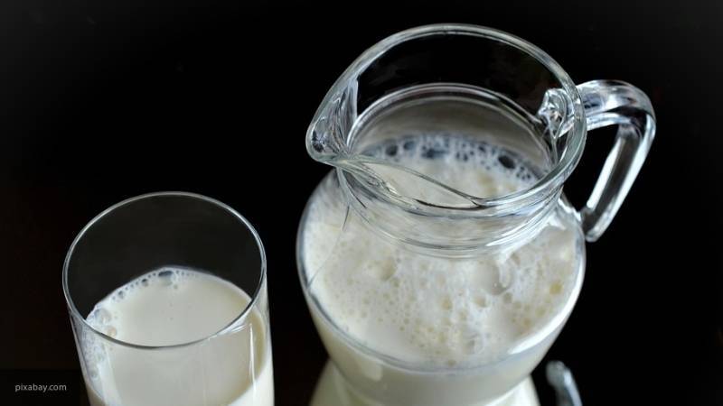 Диетолог рассказала, какое молоко не приносит пользы детям