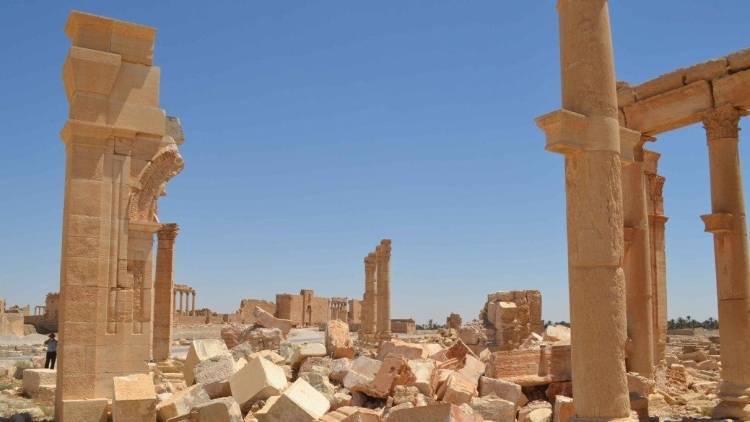 Сирийские военные нашли лагерь боевиков и химлабораторию на раскопках города Эбла