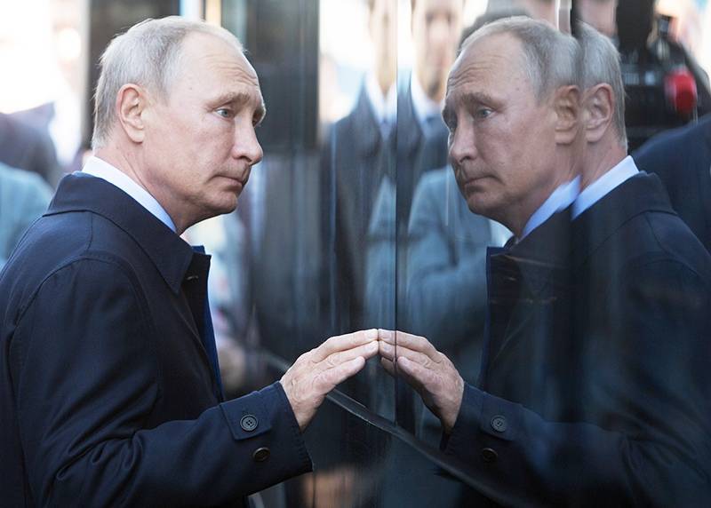 "Это было в самые тяжелые времена": Путин высказался об идее завести двойника