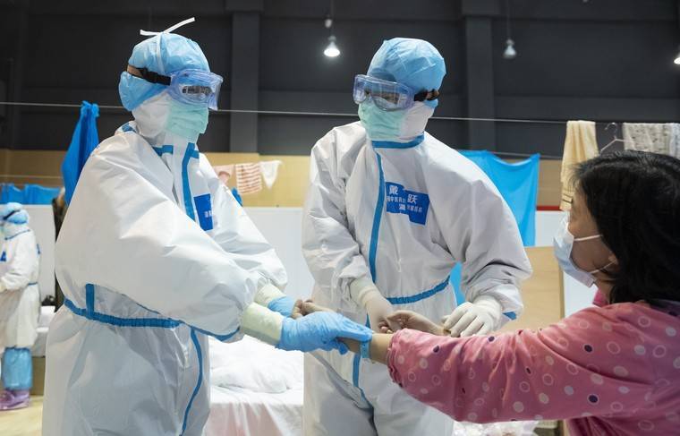 Власти КНР обещают взять под контроль вспышку коронавируса к концу апреля