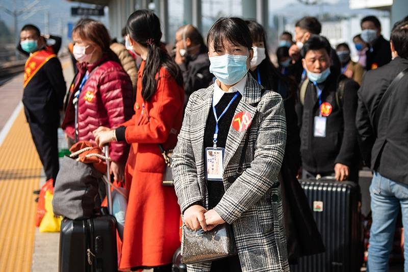 США обвинили Китай в безответственности из-за коронавируса