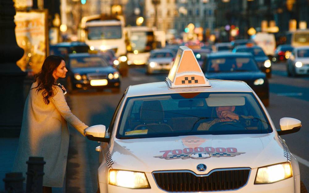 Доходы таксистов в Москве с 2012 года сократились втрое — журнал За рулем