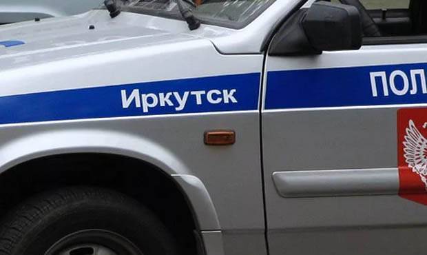 В Иркутске полицейские применили к спящему пассажиру такси электрошокер. Мужчина скончался