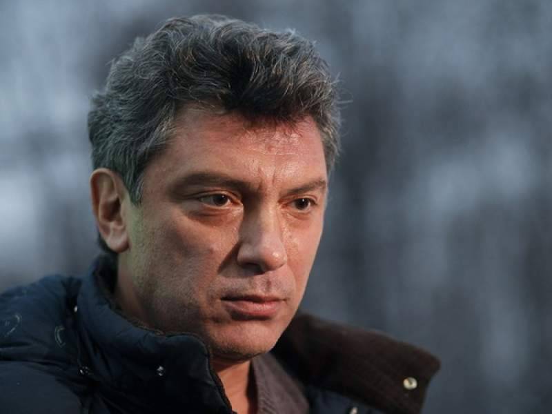 СМИ: заказчик убийства Немцова передвигается по стране по фальшивым документам