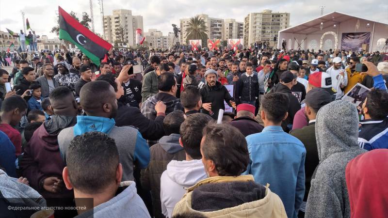 Помощь Турции террористам ПНС Ливии вызвала массовый протест жителей Бенгази