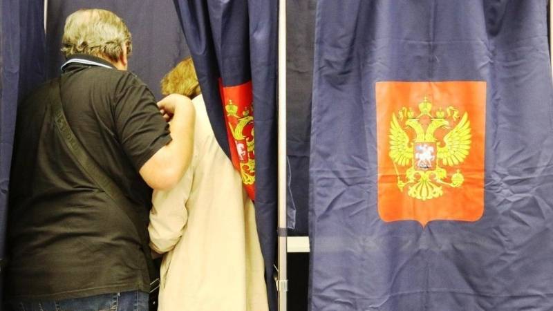 Политолог Минченко ожидает явку в 60 процентов на голосовании по поправкам в Конституцию