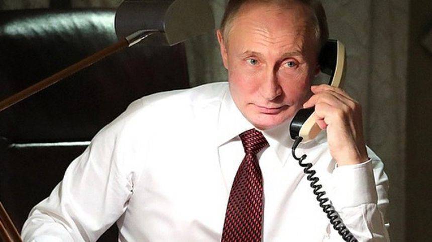 «Есть другие возможности»: Путин объяснил, почему отказался от смартфонов