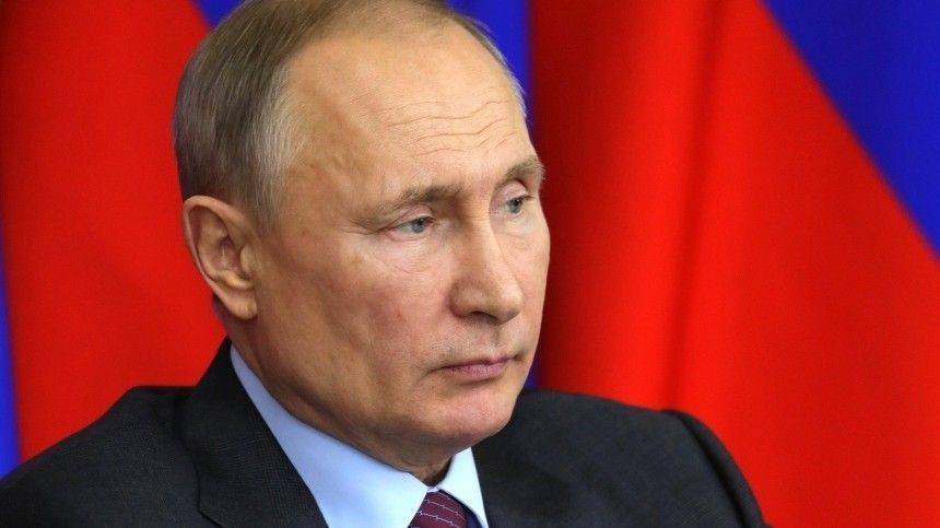 Владимир Путин рассказал, как остановить «утечку мозгов» из России