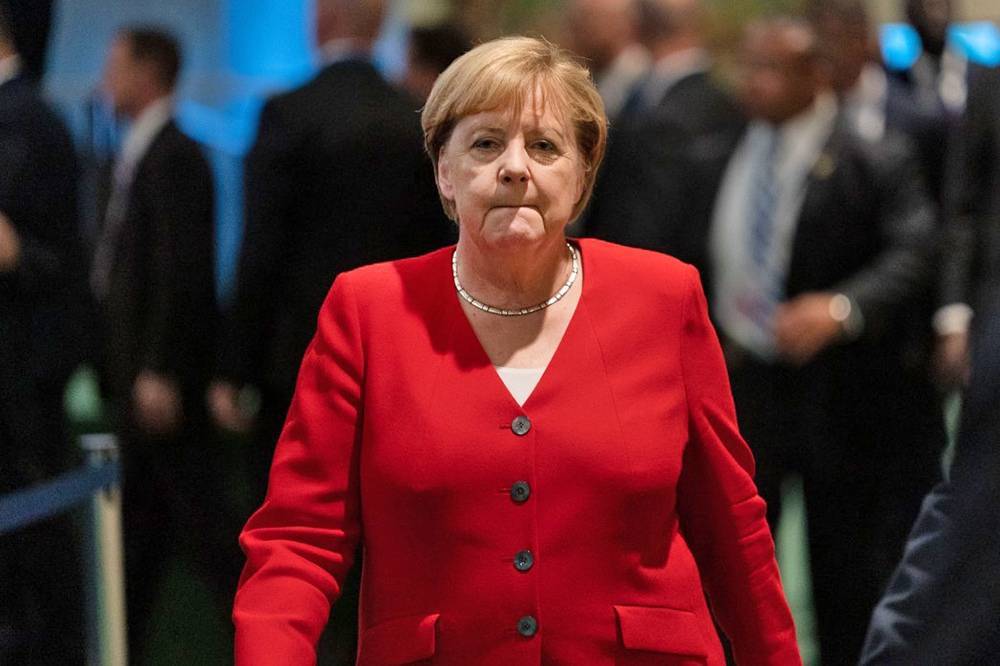 Меркель обвинили в пособничестве убийству