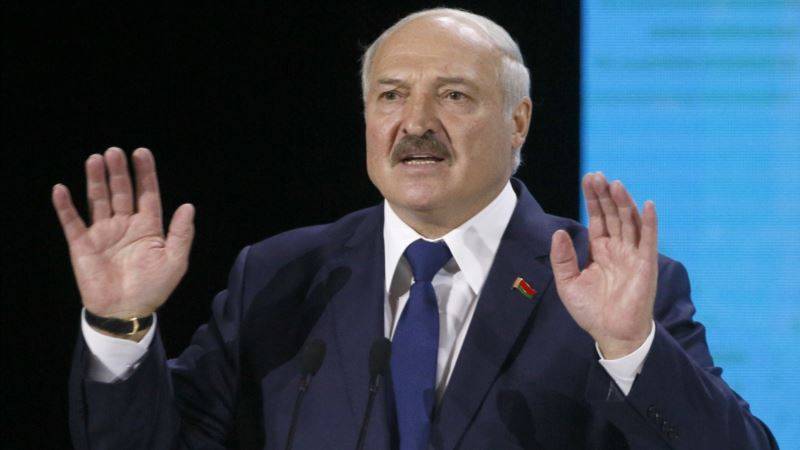 Лукашенко: Беларусь принуждают к интеграции с Россией
