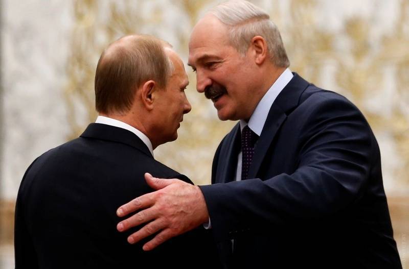 В Москве подозревают, что натерпевшийся Лукашенко интегрируется с удвоенной скоростью