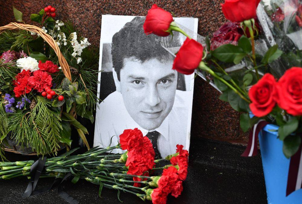 В Москве прошла минута молчания в память о Борисе Немцове