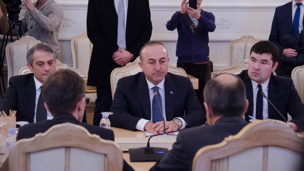 Глава МИД Турции провел экстренный телефонный разговор с генсеком НАТО