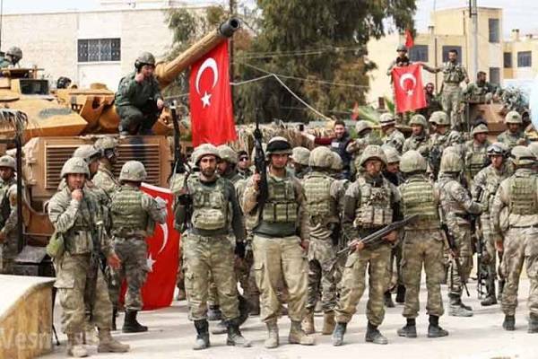 Турция атакует сирийскую армию после гибели своих военных в Идлибе