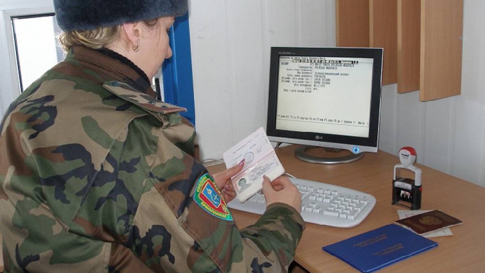 Украина вводит «тотальный контроль» по коронавирусу на границе с РФ