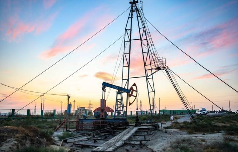 Эр-Рияд намерен добиться сокращения добычи нефти
