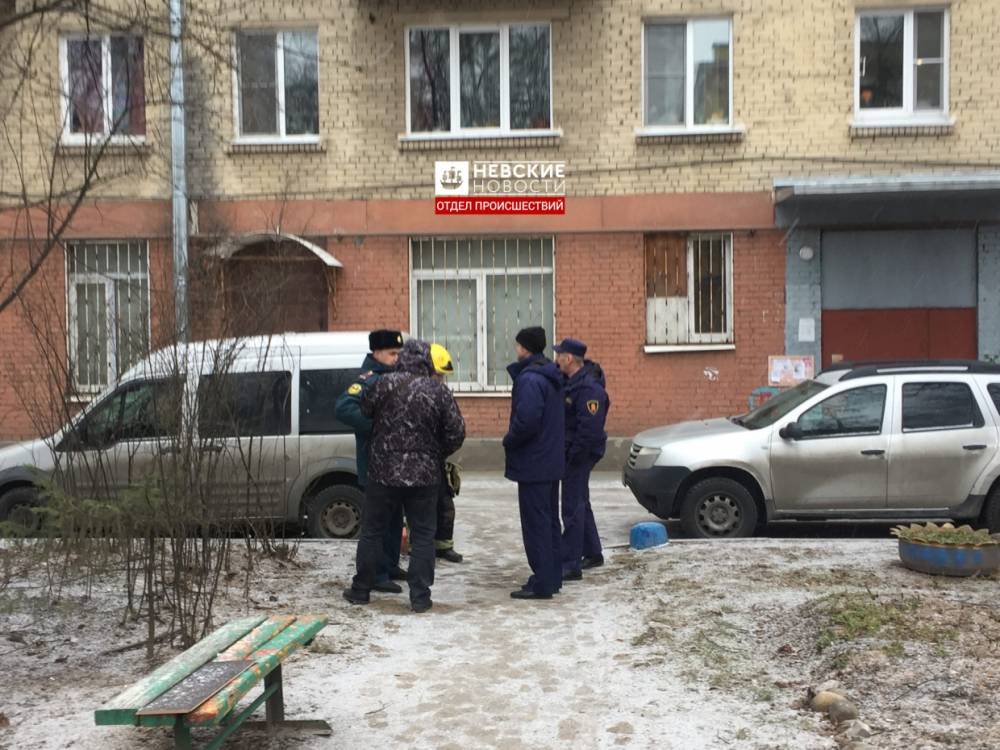 Отец пострадавшего в квартире на Замшиной рассказал, как произошел взрыв