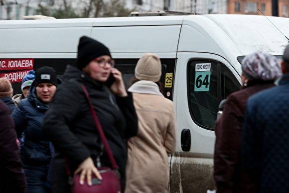 В Челябинске у маршрутки во время движения отпал газовый баллон