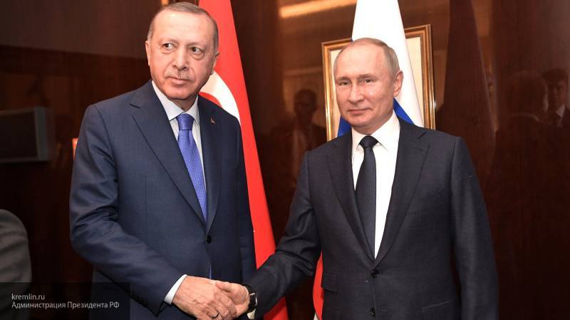 Путин и Эрдоган обсудили по телефону координацию стран в связи с ситуацией в Идлибе