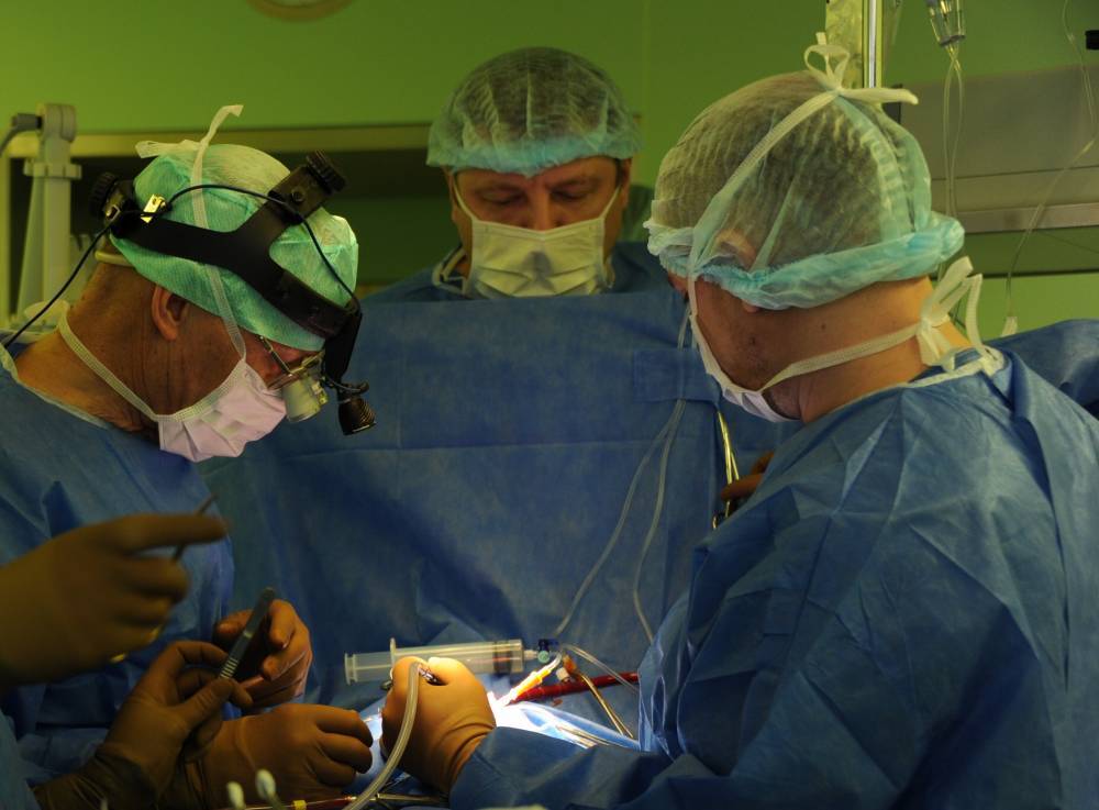 Российские хирурги удалили у пенсионерки шестикилограммовую опухоль