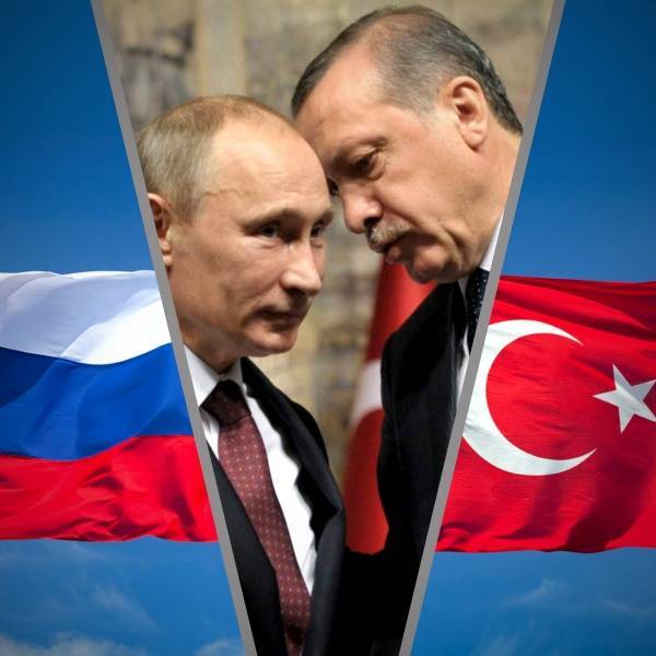 Эрдоган позвонил Путину на фоне обострения в Идлибе