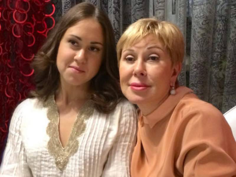 Дочь Успенской готова за 1 млн рублей оболгать мать