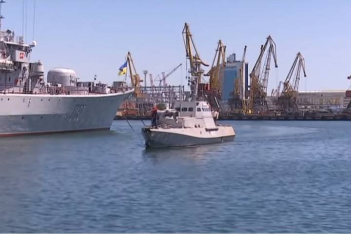 Украинский вице-адмирал заявил, что Россия не сможет «взять» Одессу