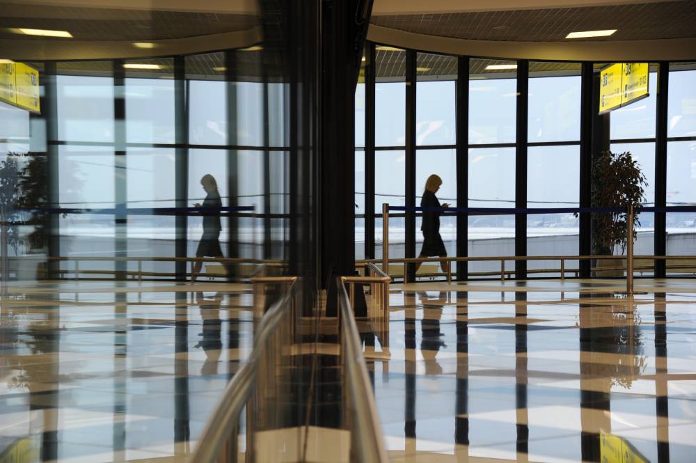 В столичных аэропортах усилят меднаблюдение за пассажирами из Ирана и Южной Кореи