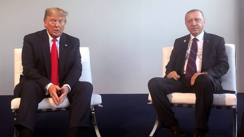 Эрдоган провёл телефонные переговоры с Трампом по поводу Идлиба