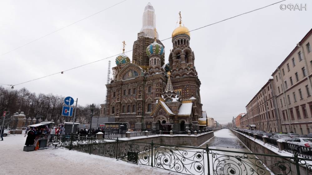 Политолог объяснил, зачем в Петербурге запустили фейк о передаче РПЦ Спаса на Крови