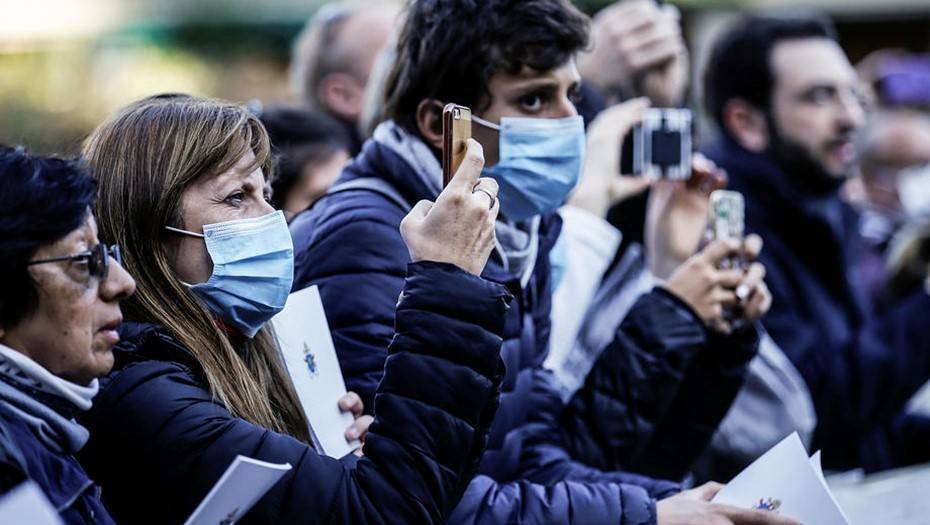 В Италии от коронавируса умер 21 человек, число зараженных превысило 800