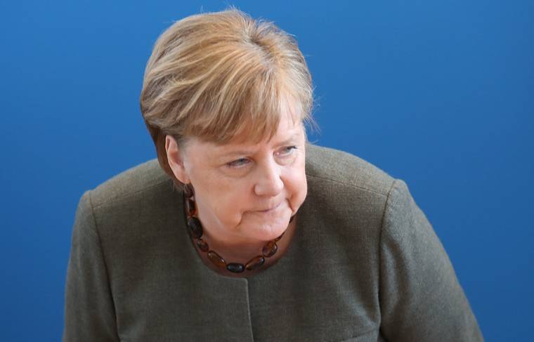 Меркель осудила авиаудары на севере Сирии