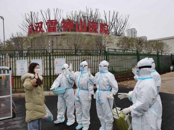 Сотрудники HHS не имели надлежащего снаряжения для работы с эвакуированными из Китая