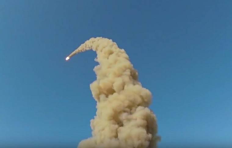 Макет новейшего гиперзвукового ракетного комплекса показали в США